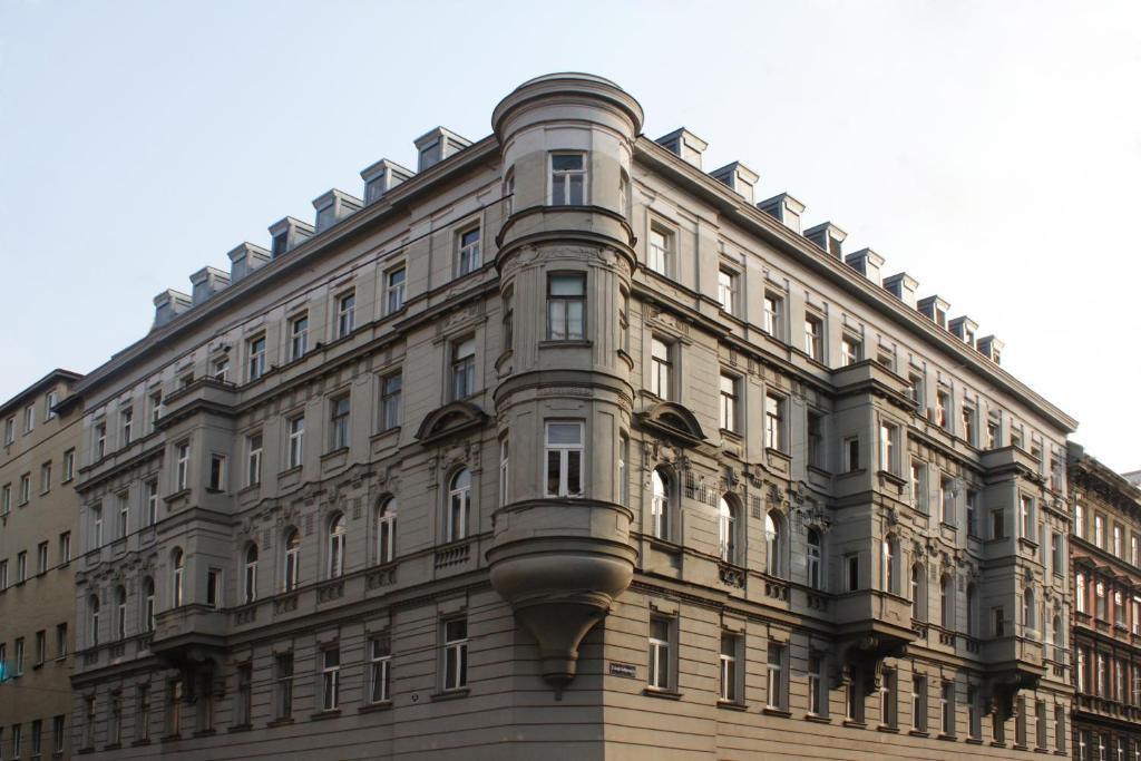 Sky Apartments Wien Exteriör bild